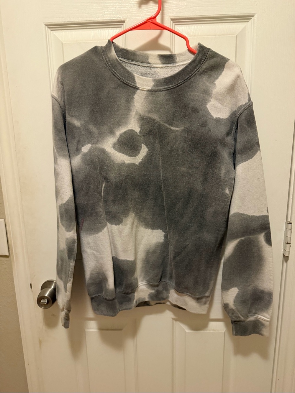 Tie-Dye Crewneck Sweater - Gray & White